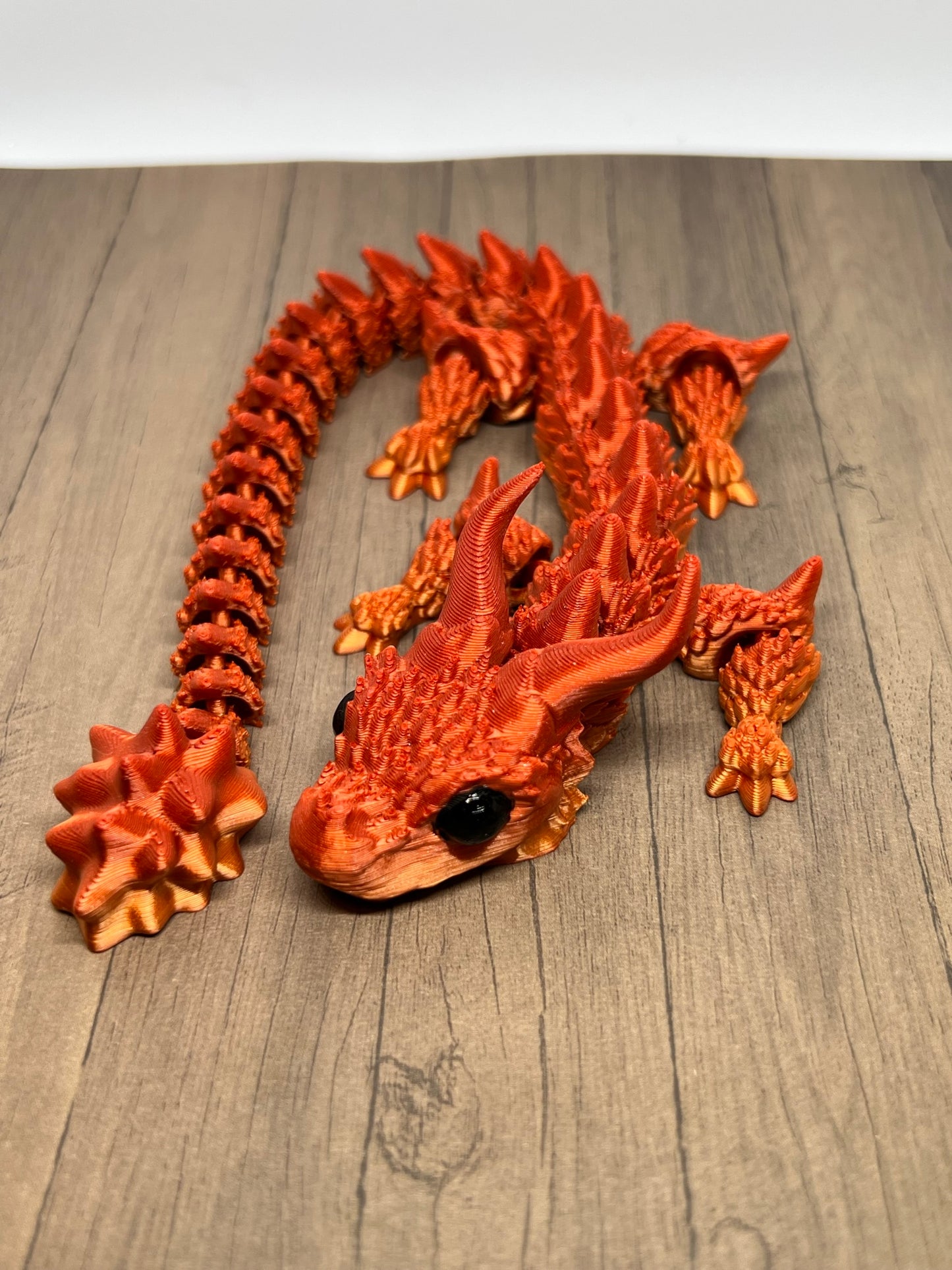 Horned Dragon with Scales - Medium