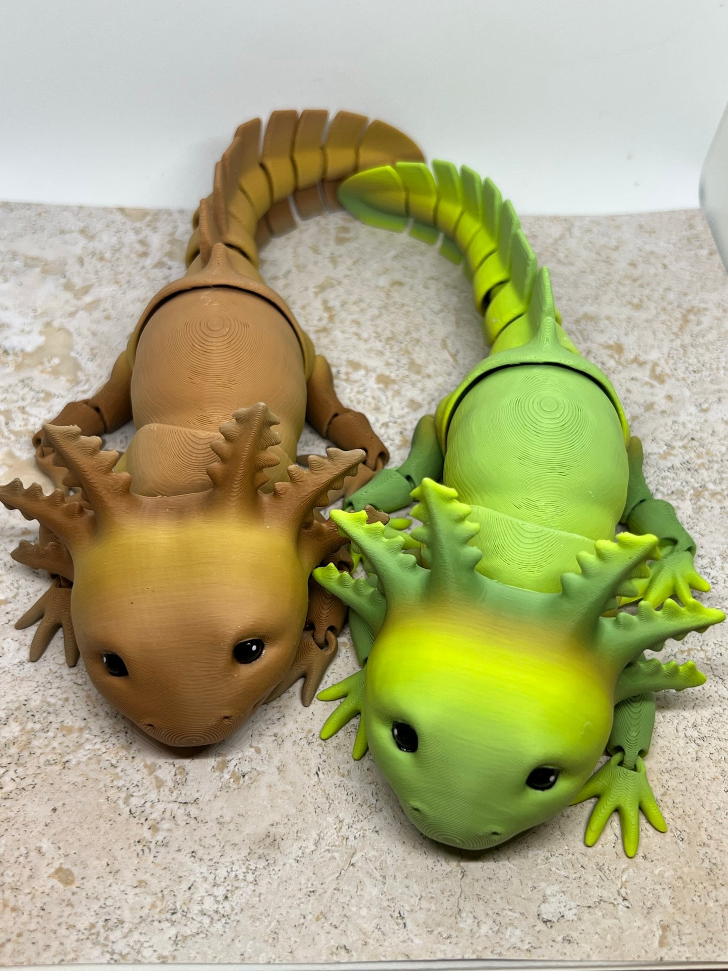 Smiling Axolotl - Medium (Solid Head Fins)