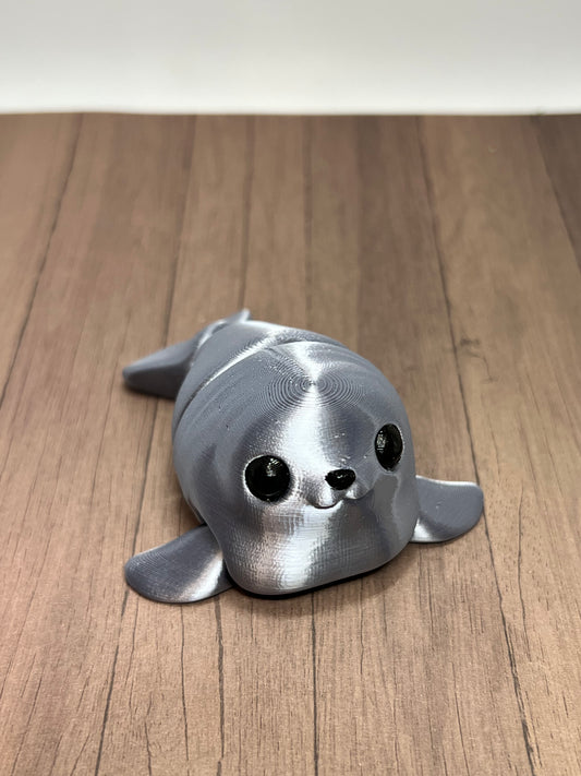 Baby Seal Flexi - Small (LIG)