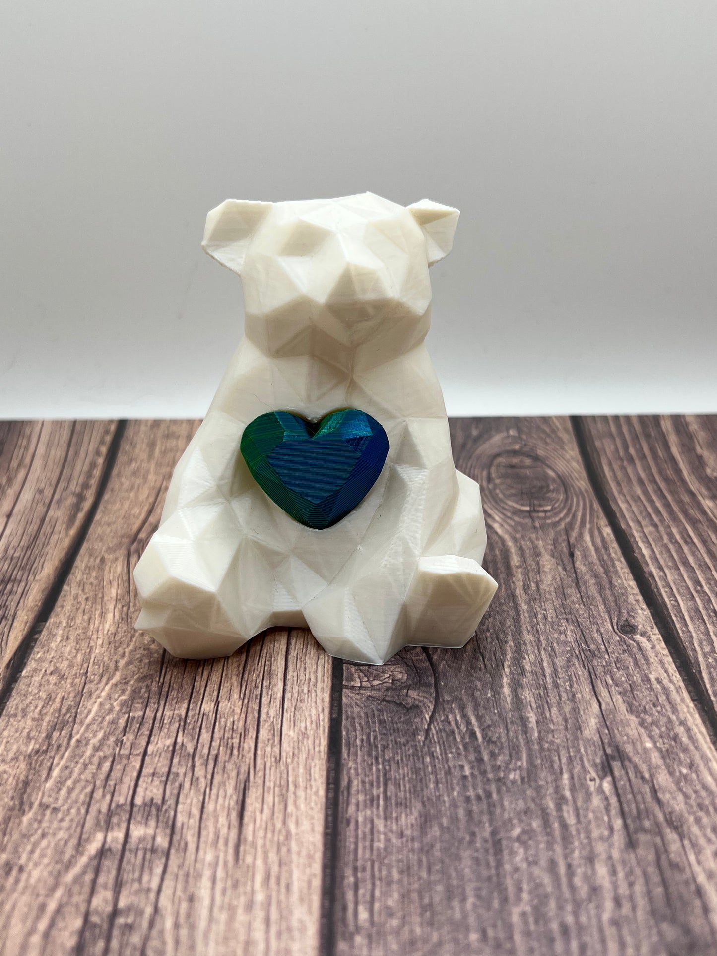 Low Poly Bear with Heart