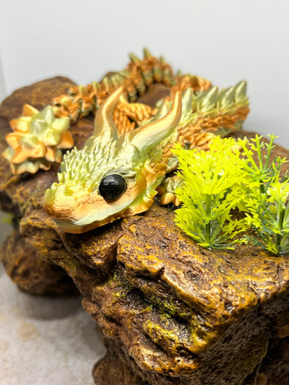 Horned Dragon with Scales - Large