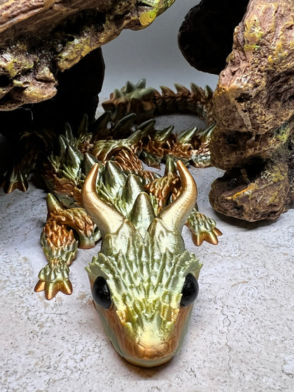 Horned Dragon with Scales - Large